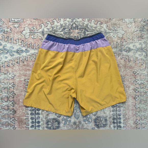 Fabletics Gold Yellow The Fundamental 7” Active Gym Workout Shorts Mens Large - Picture 5 of 7